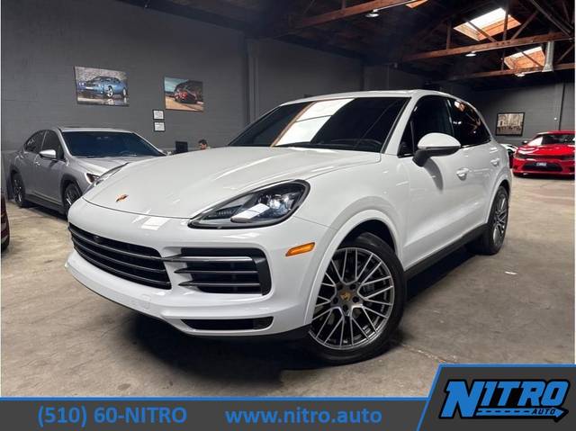 2023 Porsche Cayenne Platinum Edition AWD photo