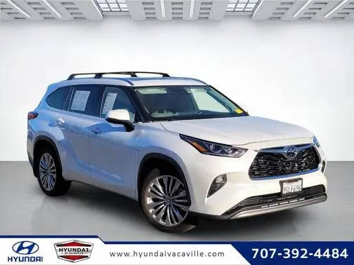 2023 Toyota Highlander Platinum AWD photo