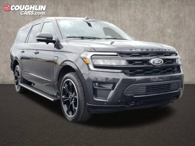2023 Ford Expedition Max Limited 4WD photo