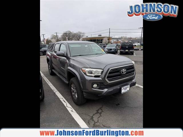 2016 Toyota Tacoma SR5 4WD photo
