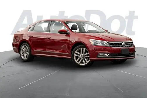 2016 Volkswagen Passat 3.6L V6 SEL Premium FWD photo