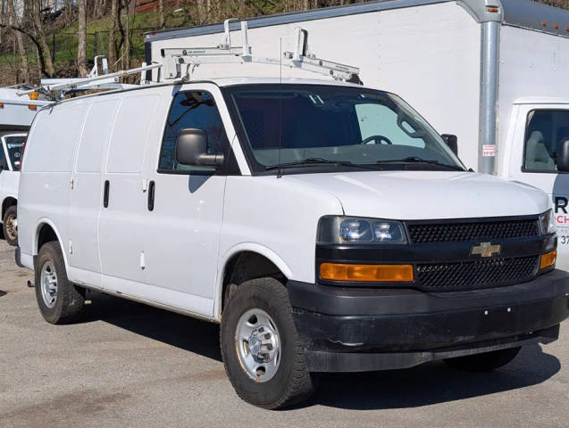 2019 Chevrolet Express Cargo  RWD photo