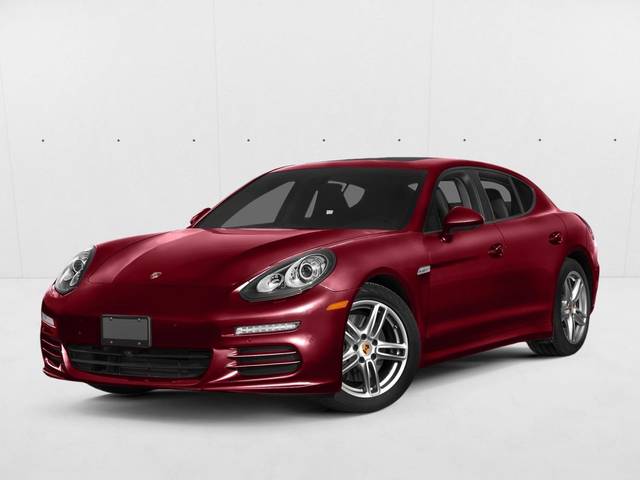 2016 Porsche Panamera 4 AWD photo