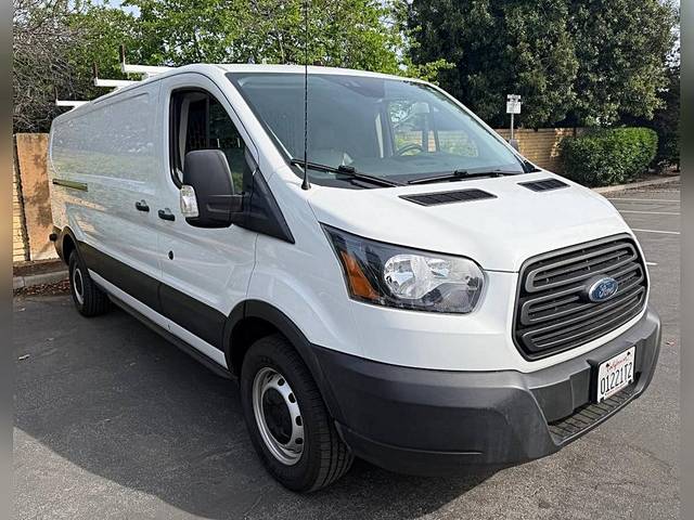 2019 Ford Transit Van  RWD photo
