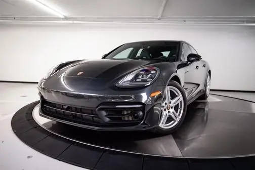 2023 Porsche Panamera 4 Platinum Edition AWD photo