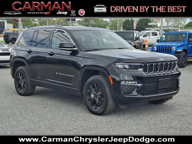 2023 Jeep Grand Cherokee Limited 4WD photo