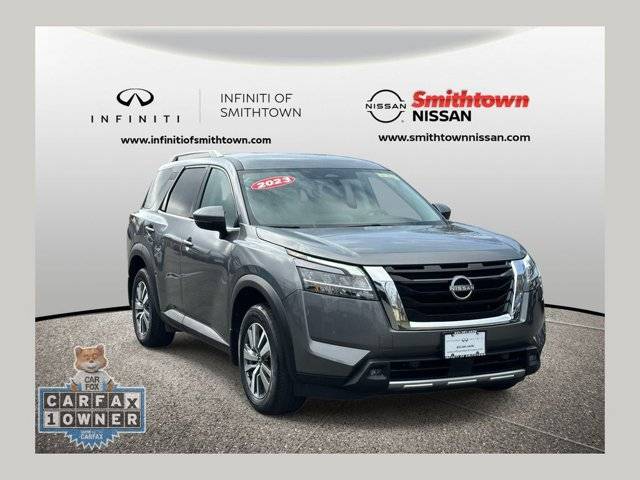 2023 Nissan Pathfinder SL 4WD photo