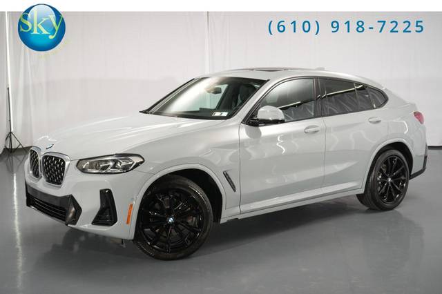 2022 BMW X4 xDrive30i AWD photo