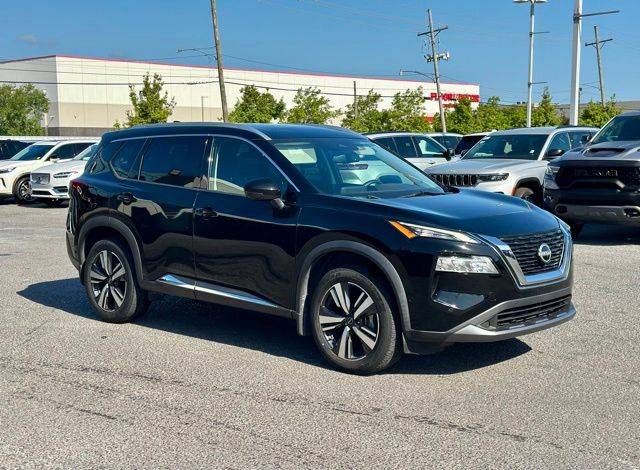 2023 Nissan Rogue SL FWD photo