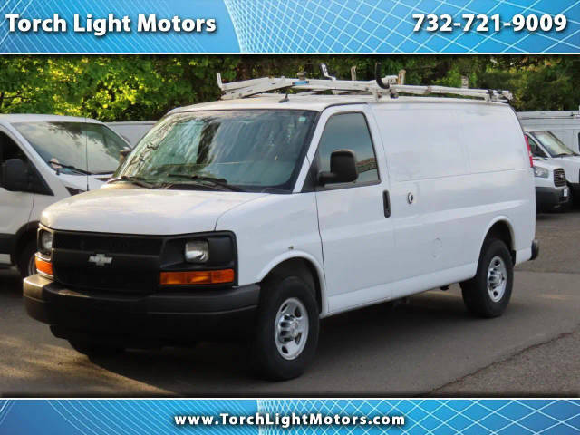2015 Chevrolet Express Cargo RWD photo