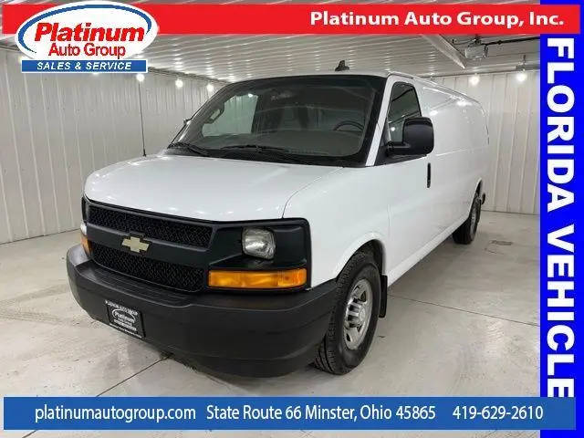 2017 Chevrolet Express Cargo  RWD photo