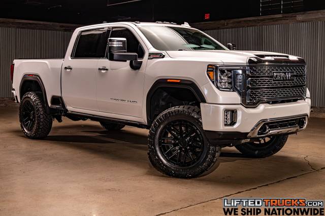 2022 GMC Sierra 2500HD Denali 4WD photo