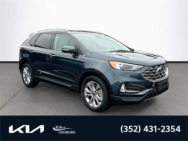2022 Ford Edge Titanium AWD photo