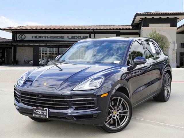 2022 Porsche Cayenne Platinum Edition AWD photo