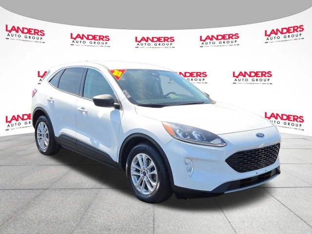 2022 Ford Escape SE FWD photo