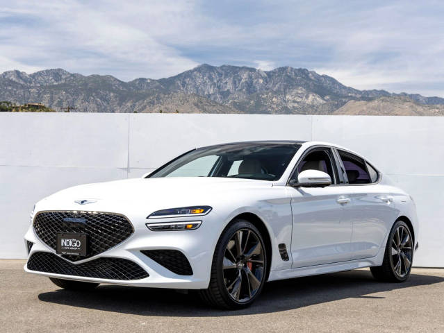 2023 Genesis G70 3.3T RWD photo