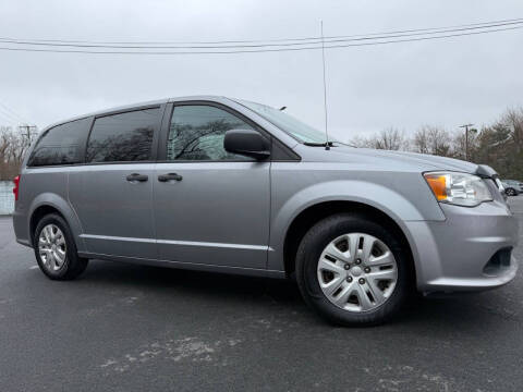 2019 Dodge Grand Caravan SE FWD photo