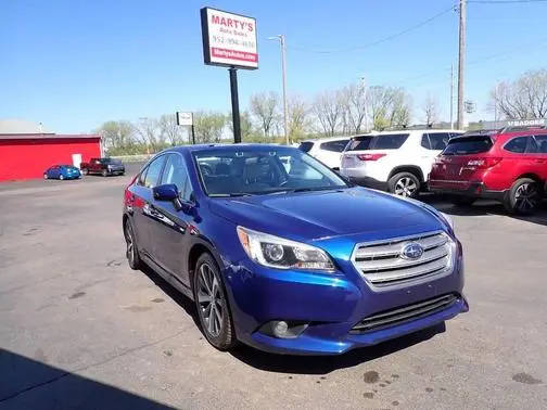 2016 Subaru Legacy 3.6R Limited AWD photo