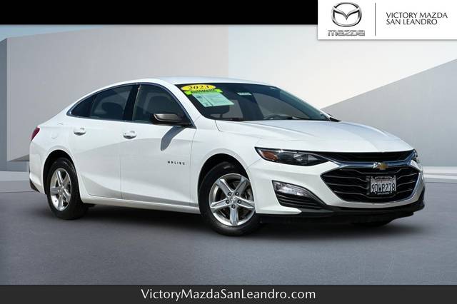 2023 Chevrolet Malibu LS FWD photo