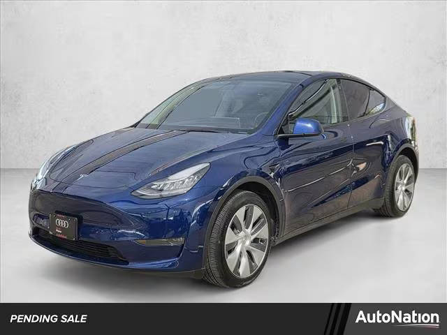2023 Tesla Model Y Long Range AWD photo