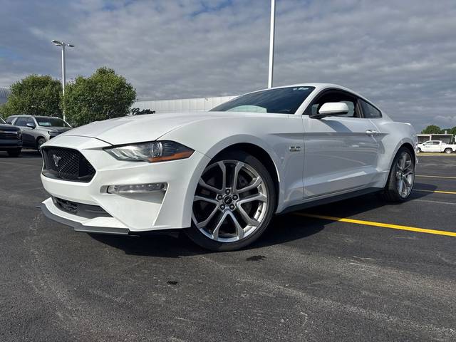 2022 Ford Mustang GT RWD photo