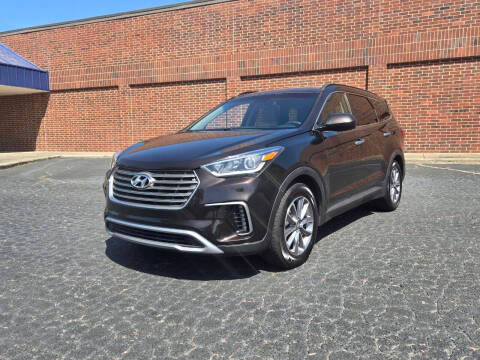 2017 Hyundai Santa Fe SE FWD photo
