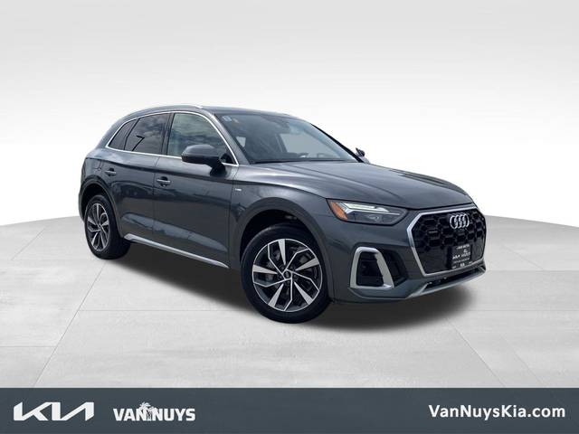 2023 Audi Q5 S line Premium Plus AWD photo