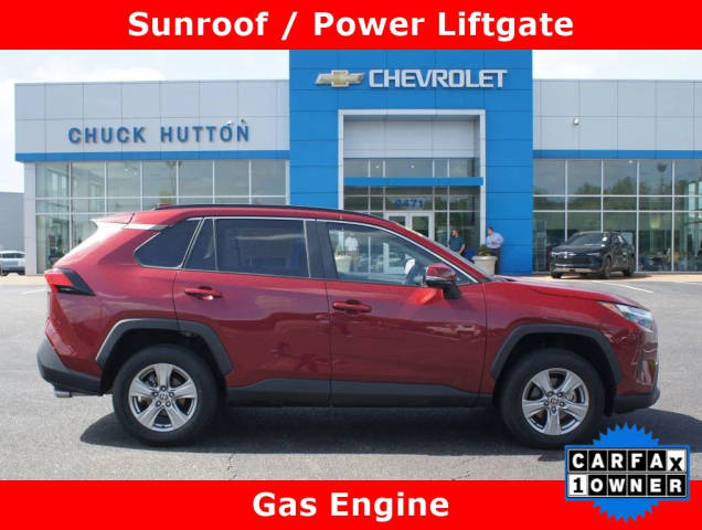 2023 Toyota RAV4 XLE FWD photo