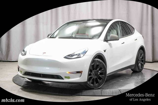 2021 Tesla Model Y Long Range AWD photo