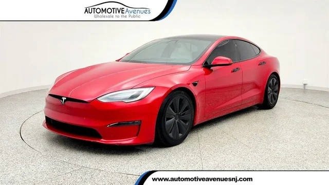 2021 Tesla Model S Plaid AWD photo