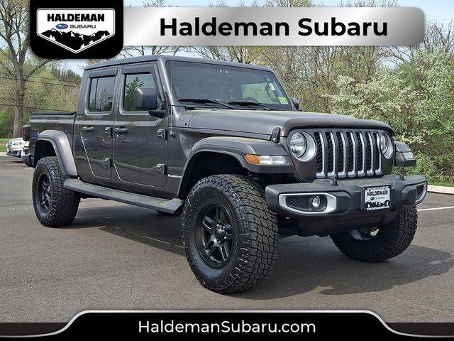 2021 Jeep Gladiator Overland 4WD photo