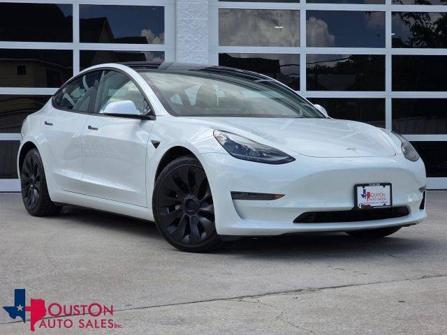 2022 Tesla Model 3  RWD photo