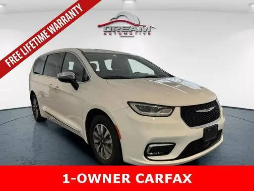 2023 Chrysler Pacifica Minivan Hybrid Limited FWD photo