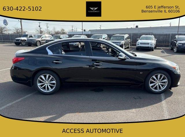 2015 Infiniti Q50 Premium AWD photo