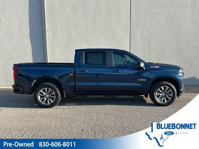 2022 Chevrolet Silverado 1500 RST 4WD photo