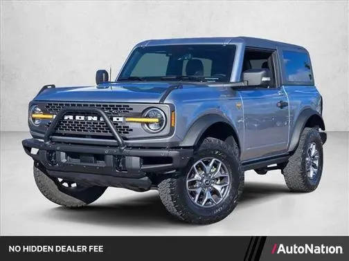2023 Ford Bronco 2 Door Badlands 4WD photo