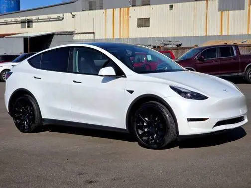2023 Tesla Model Y Long Range AWD photo
