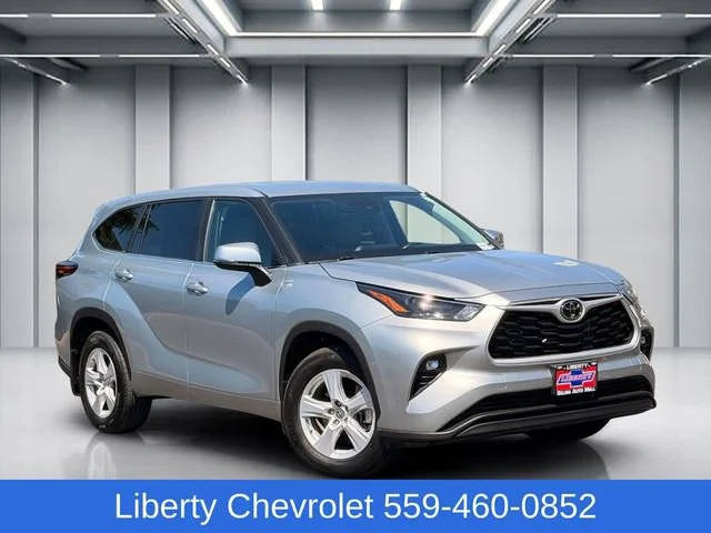 2023 Toyota Highlander AWD photo