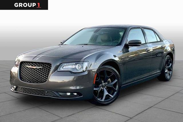 2023 Chrysler 300 300S RWD photo
