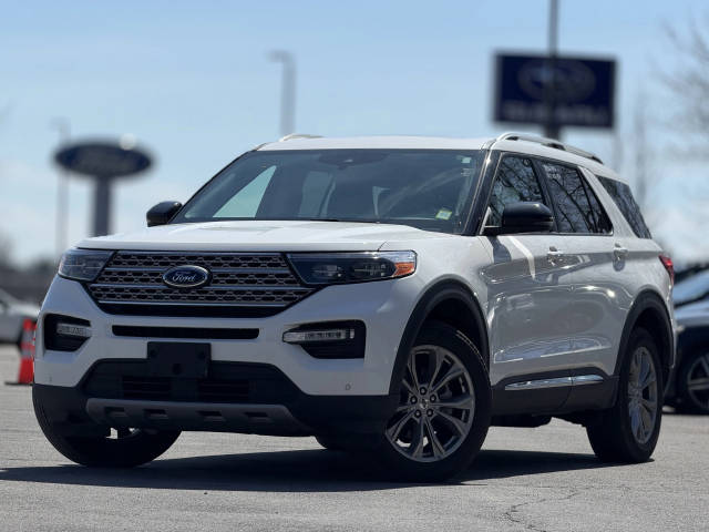 2022 Ford  Limited 4WD photo