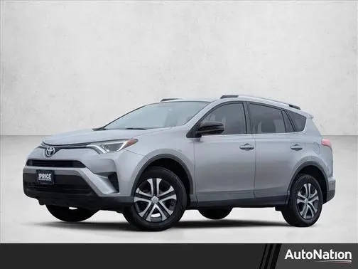 2016 Toyota RAV4 LE FWD photo