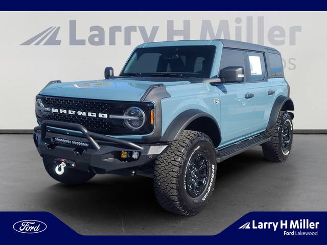 2022 Ford Bronco 4 Door Wildtrak 4WD photo