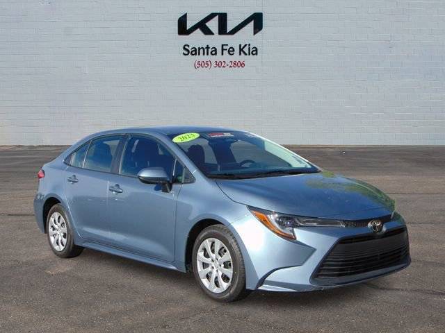 2023 Toyota Corolla LE FWD photo