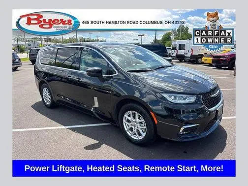 2023 Chrysler Pacifica Minivan Touring L FWD photo