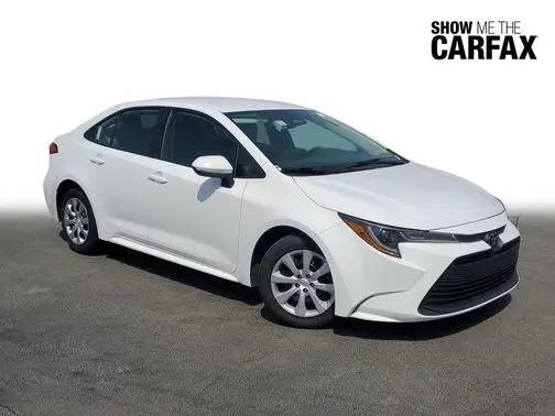 2023 Toyota Corolla LE FWD photo