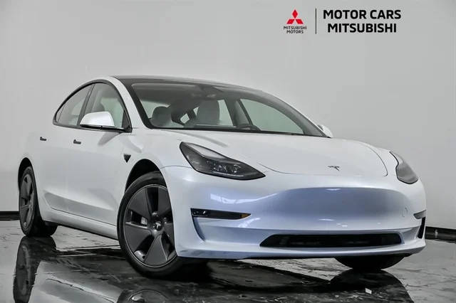 2023 Tesla Model 3  RWD photo