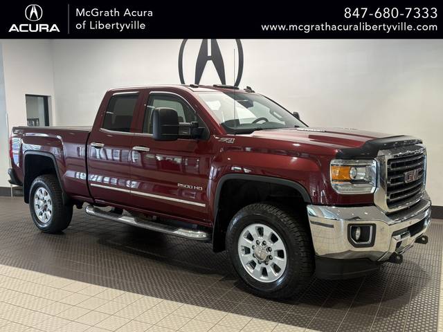 2015 GMC Sierra 2500HD SLT 4WD photo