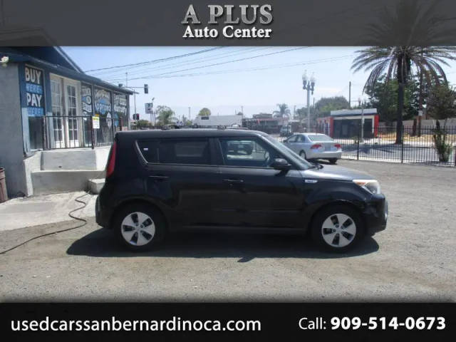 2015 Kia Soul Base FWD photo