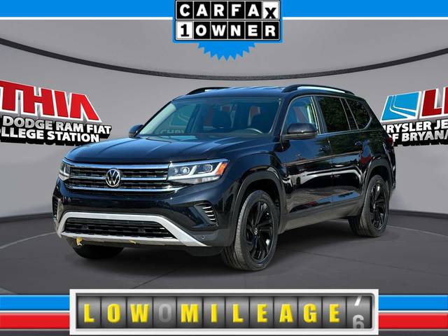 2022 Volkswagen Atlas 3.6L V6 SE w/Technology FWD photo