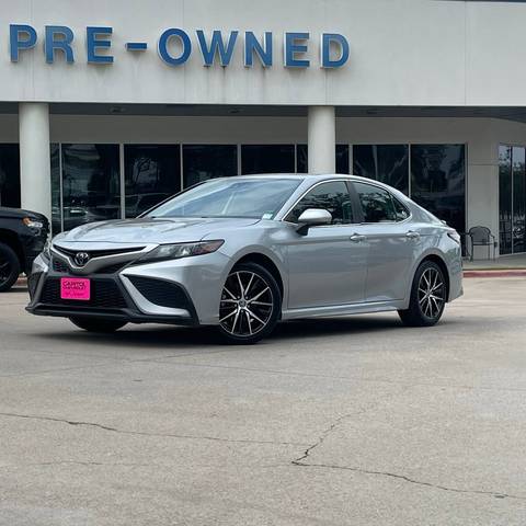 2023 Toyota Camry SE FWD photo